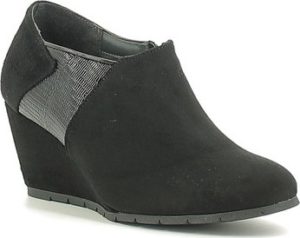 Grace Shoes Kotníkové kozačky 991506 Černá